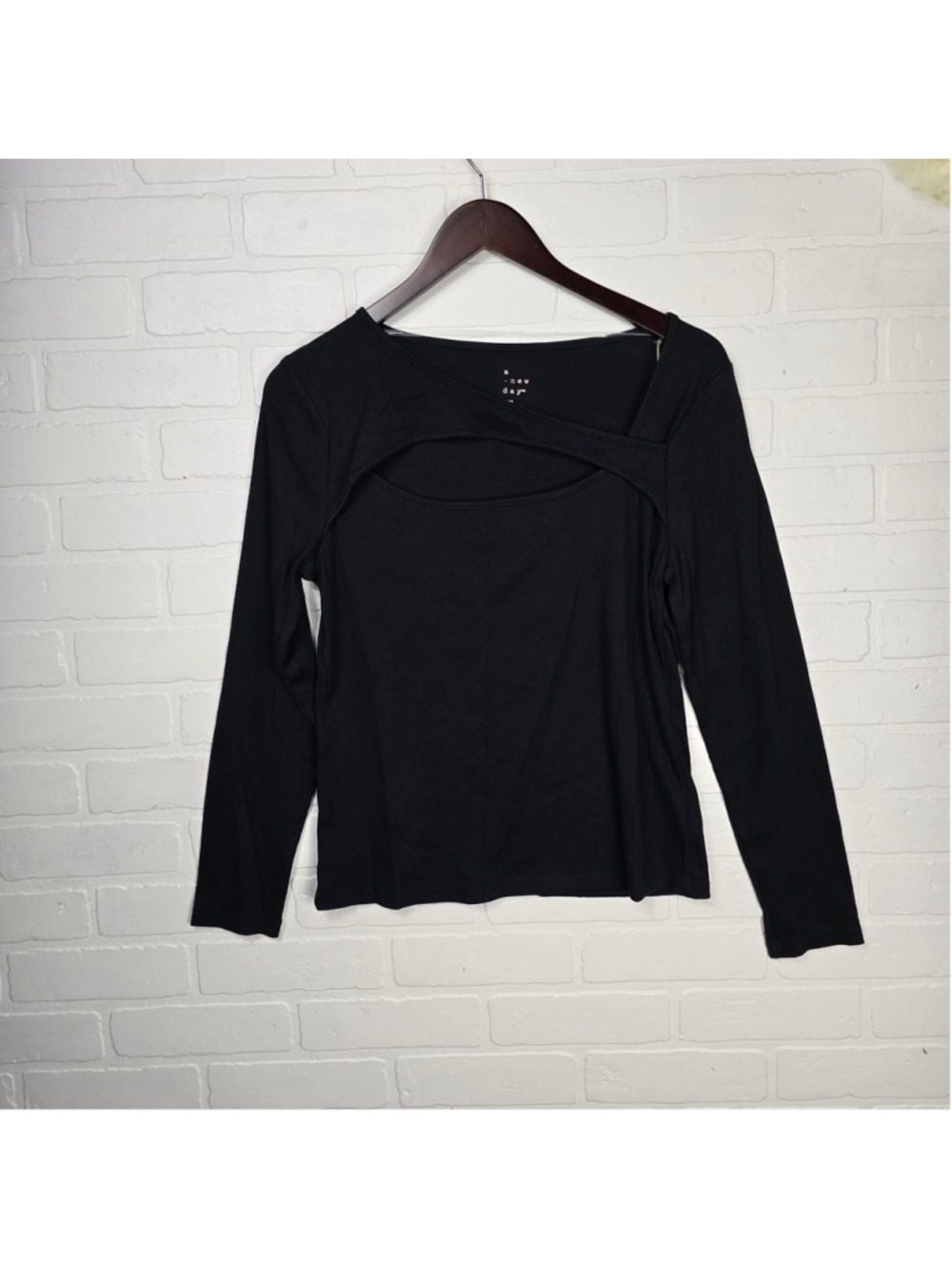 Women's A New Day Black Ribbed Cutout Long Sleeve Top Size Large